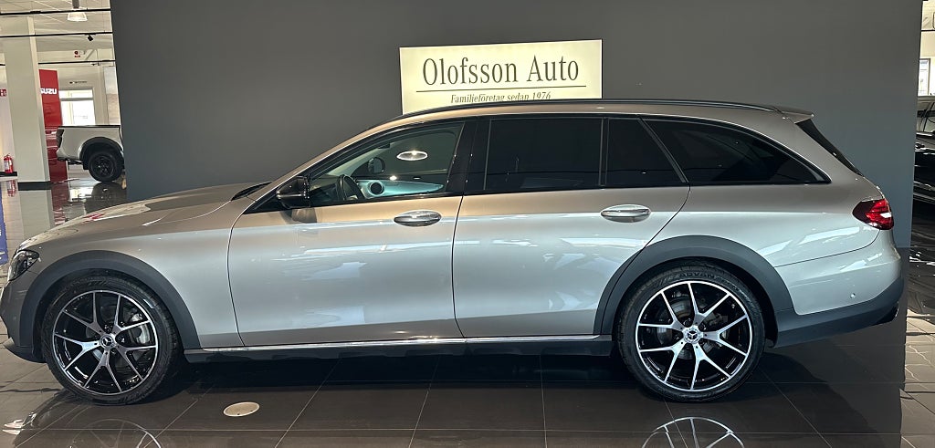 Mercedes-Benz E 220 d 4MATIC All-Terrain Läder Värmare Premium Kombi - bild 3