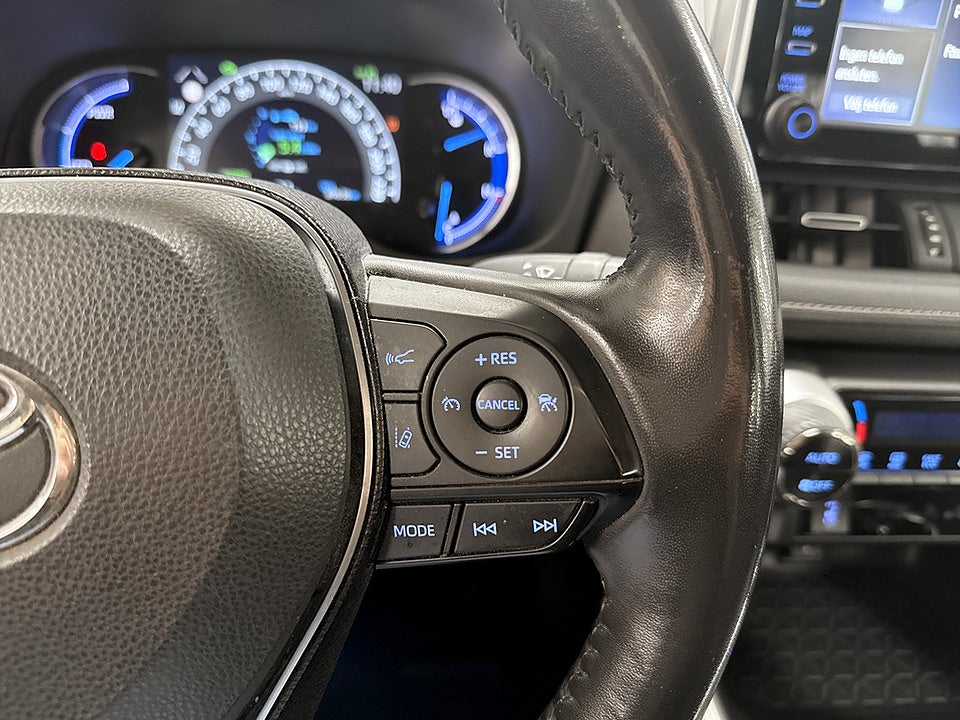 Bild på Toyota RAV4 Active Hybrid E-CVT 222hk Aut 4WD B-KAMERA DRAG