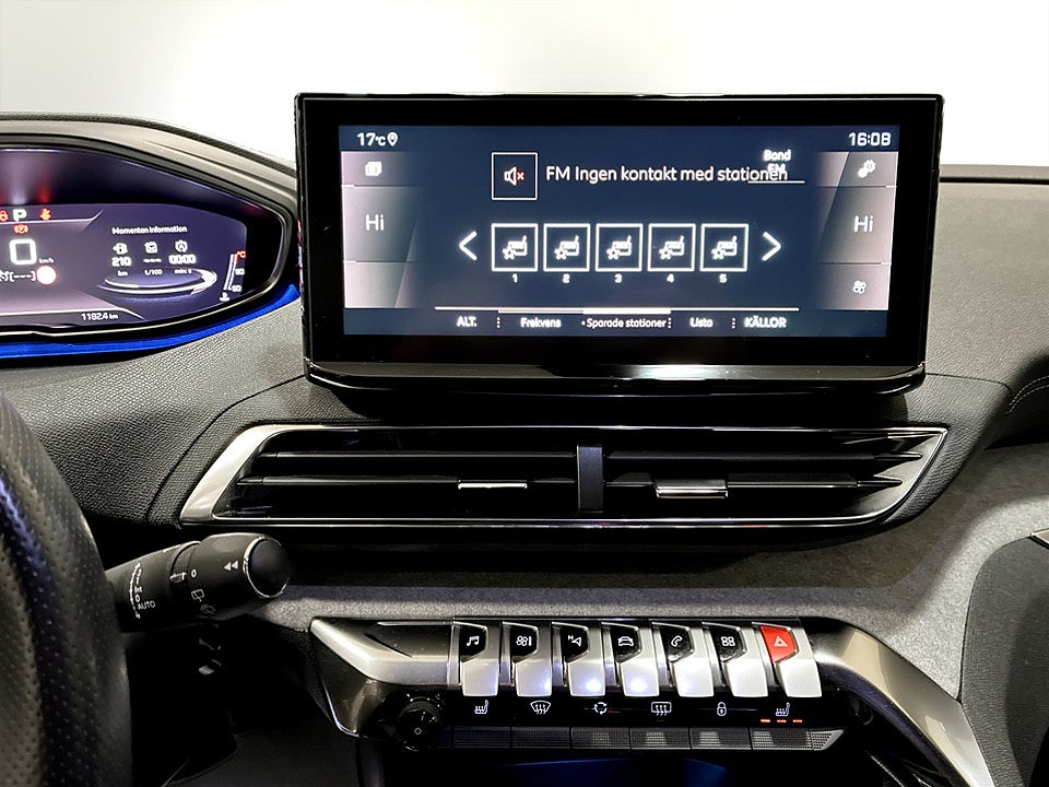 Bild på Peugeot 3008 GT 1.2 PT 130hk B-KAMERA CARPLAY