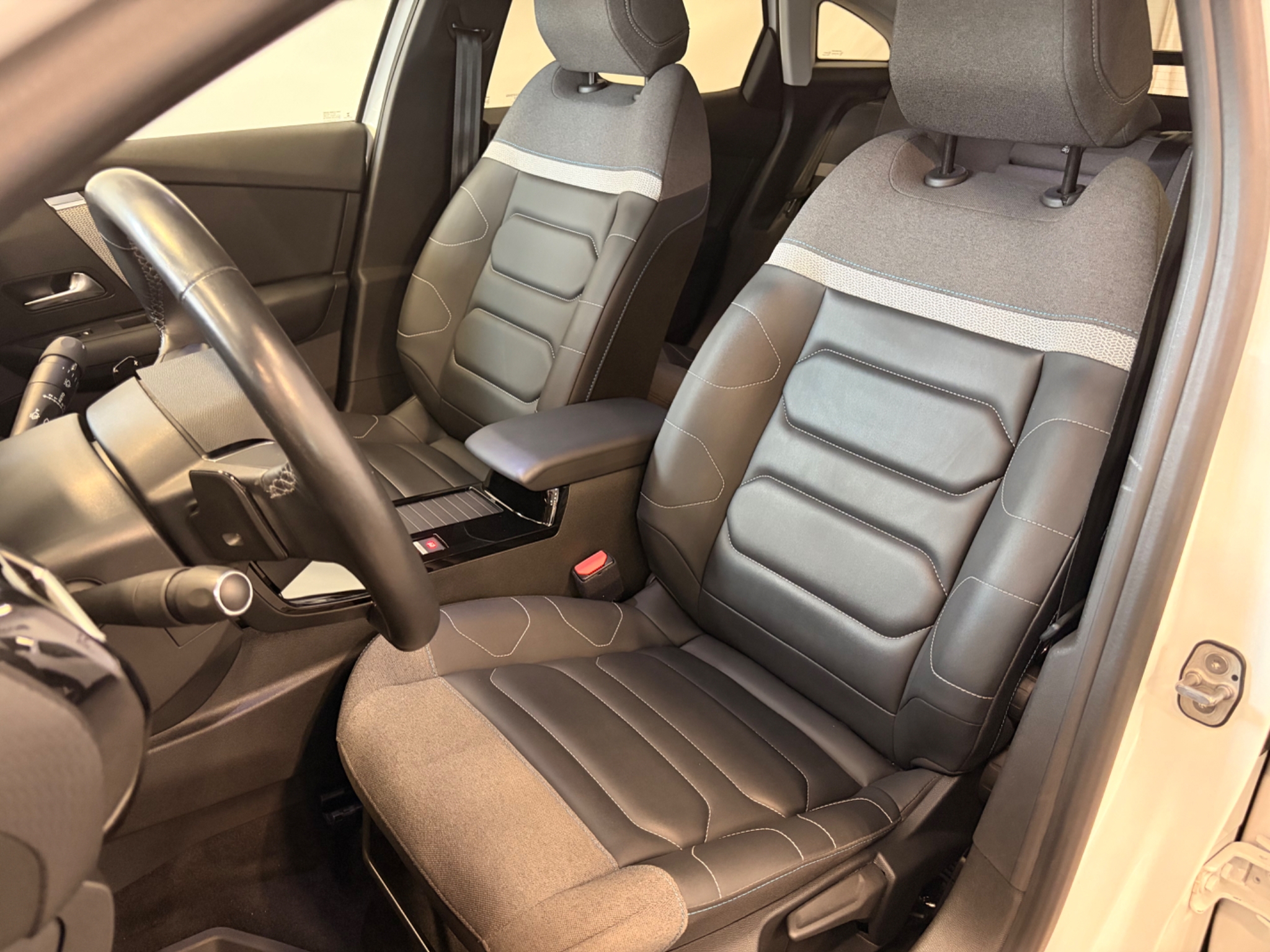 Citroen C4 155 PT Aut Shine 2022, bild 7/10