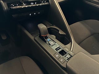 Toyota C-HR PHEV e-CVT S&V-hjul/ Backkam/Rattvärm/Carplay/Keyless – bild 20