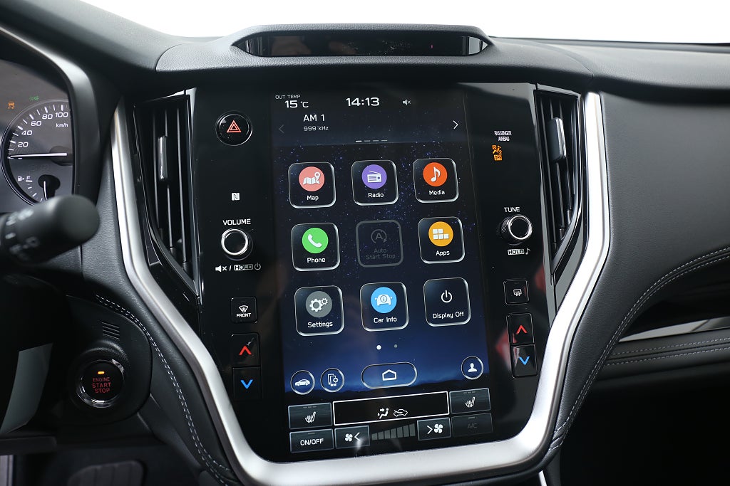 Subaru Outback Limited| 3 fria Service.