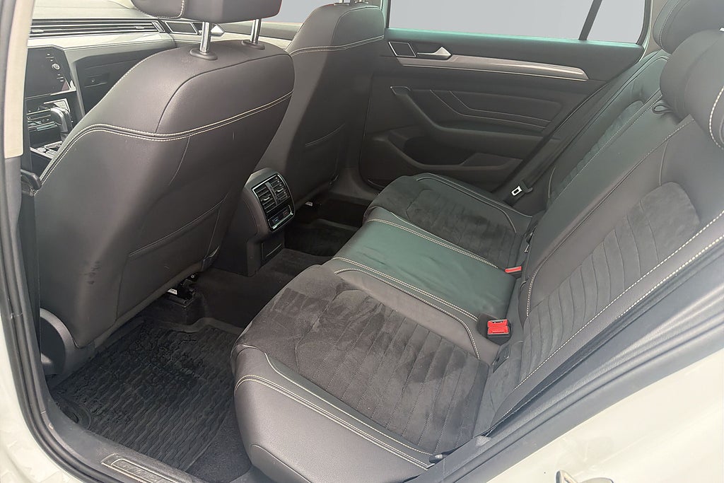 Volkswagen Passat 2021