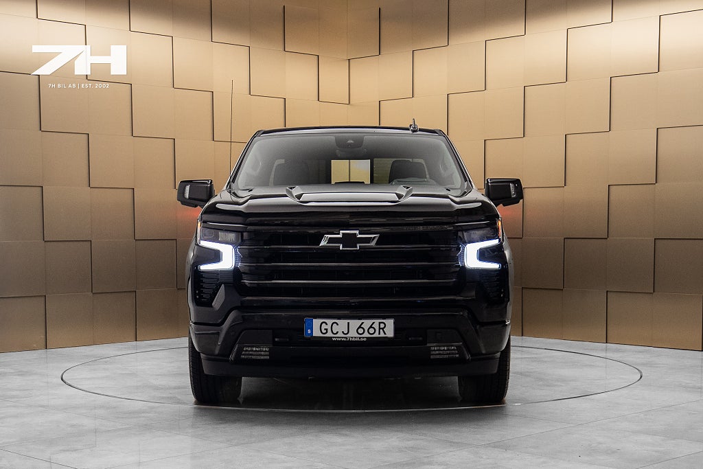 Chevrolet Silverado 1500 High Country Midnight / 360° / Taklucka / BOSE®