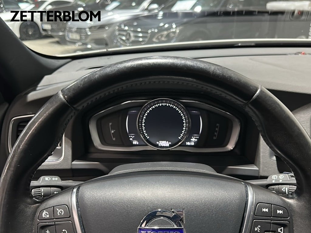 Kombi Volvo V60 11 av 20