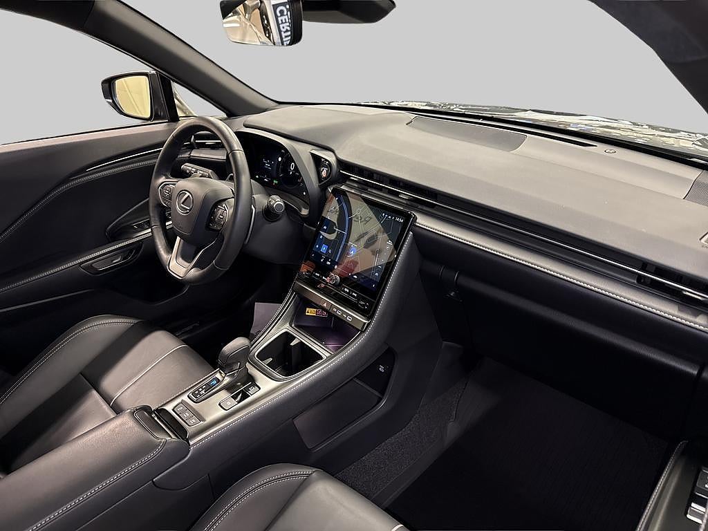 Lexus LBX 2024 - miniatyr 6
