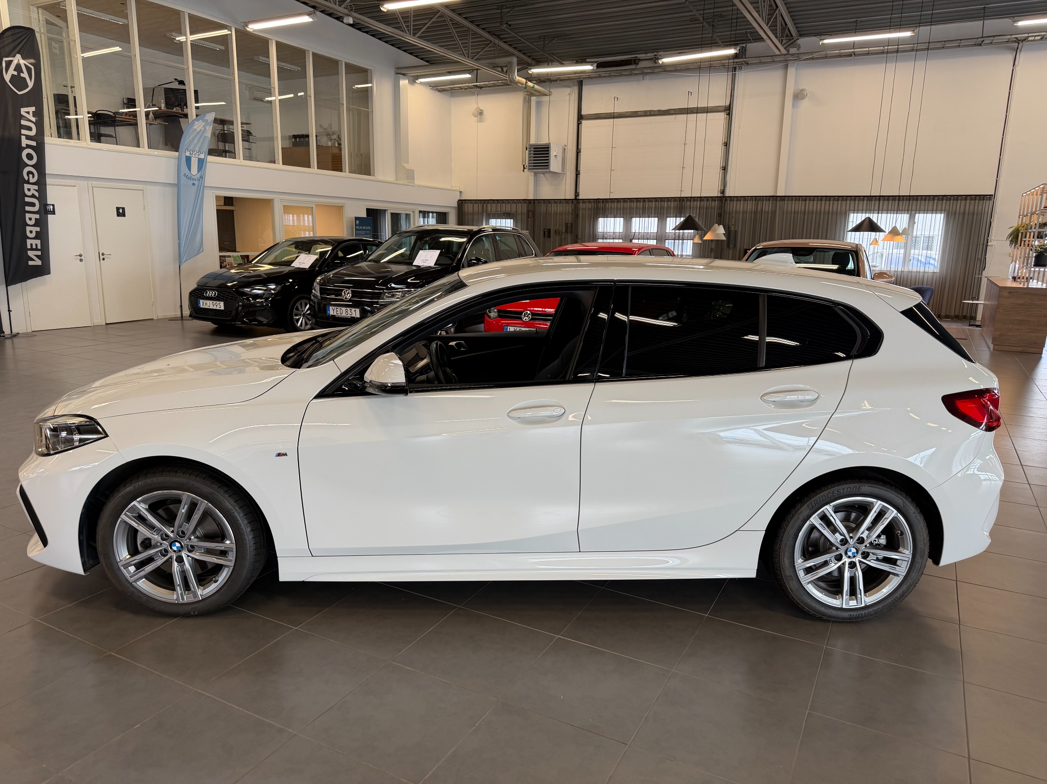 BMW 118 i Steptronic M Sport 2023, bild 4/51