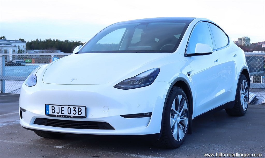 Tesla Model Y Long Range Dual Motor AWD