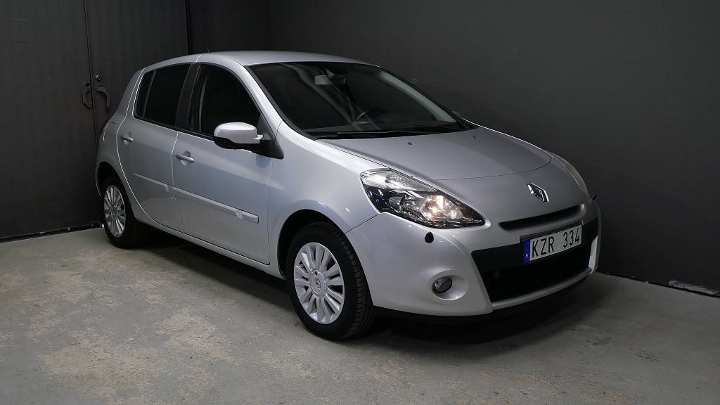 Renault Clio 5-dörrars Halvkombi 1.2 E85 4000Mil Nybesiktad Nyservad