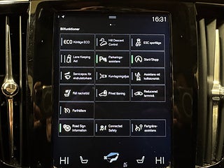 Volvo V90 Cross Country D4 AWD Momentum Plus Drag D-värm S&V