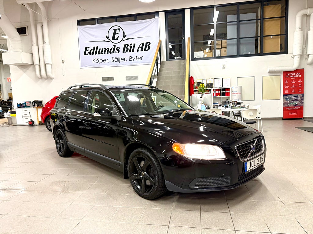Volvo V70 2.5FT  Automat hel skinn Euro 4