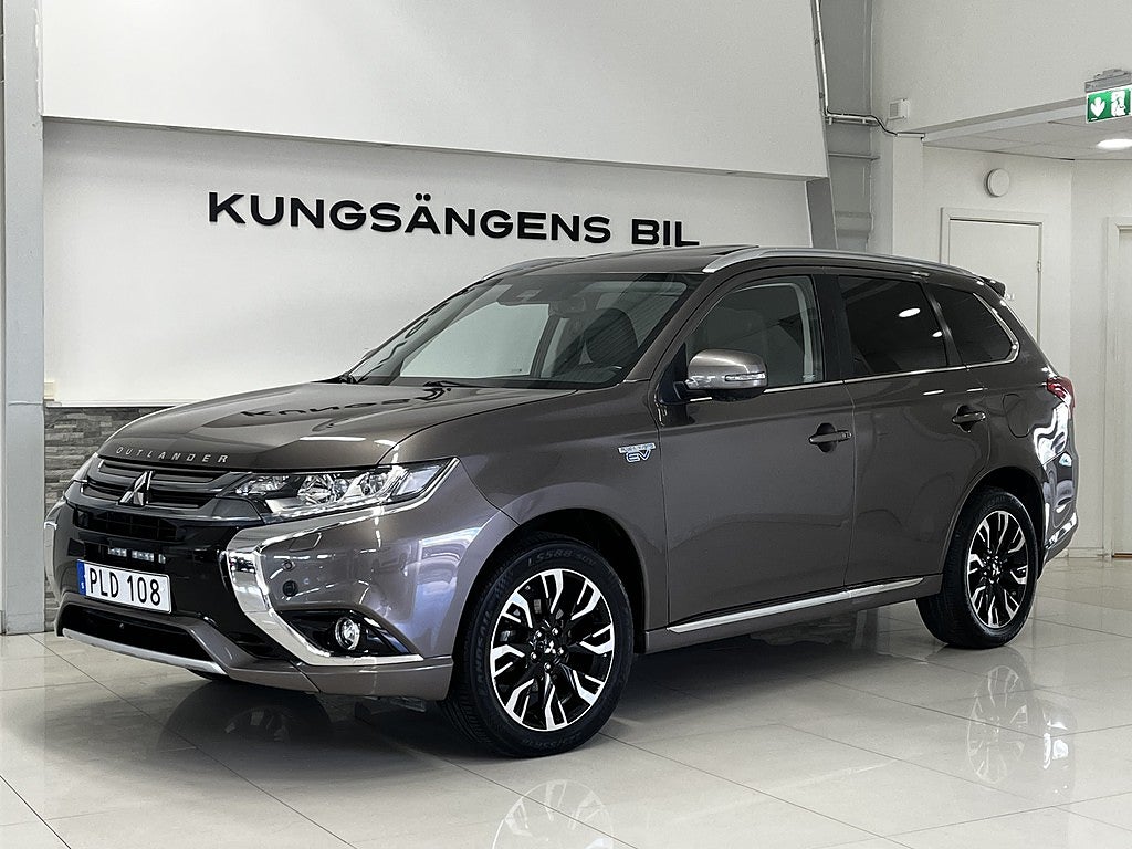 Mitsubishi Outlander PHEV Business 4WD Adapt-fart Taklucka Värmare Drag 360°