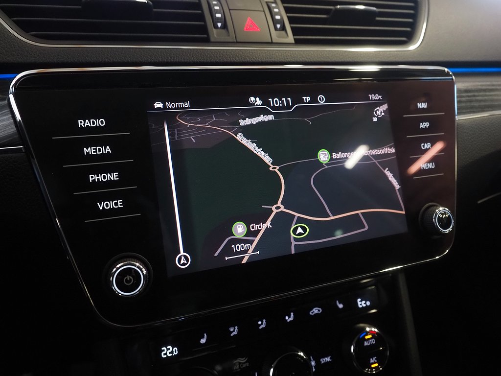 Skoda Superb iV 218hk Plug-in Business Edition |Drag|Navi| 2021