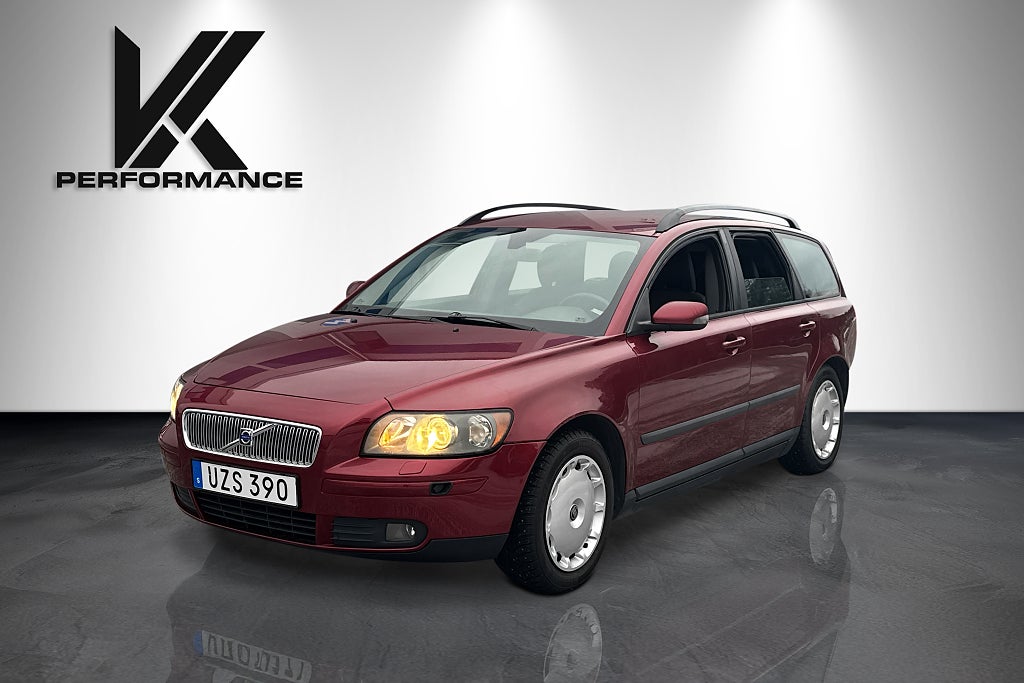 Volvo V50 2.4 Kinetic | DRAGKROK | KUPÈ-V