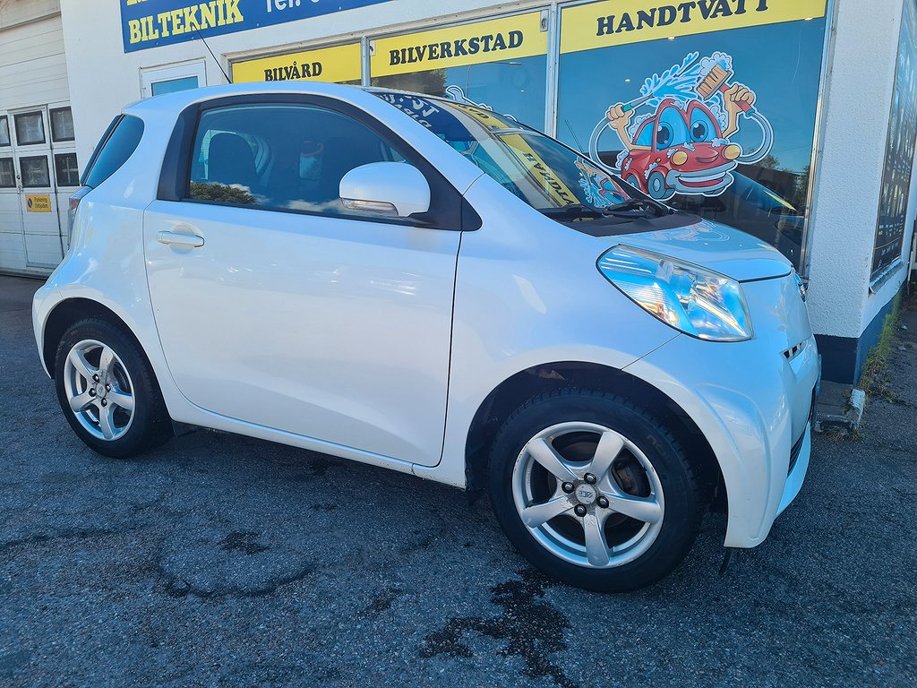 Toyota iQ 1.0 VVT-i Euro 4