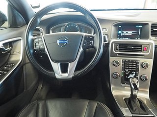 Sedan Volvo S60 12 av 17