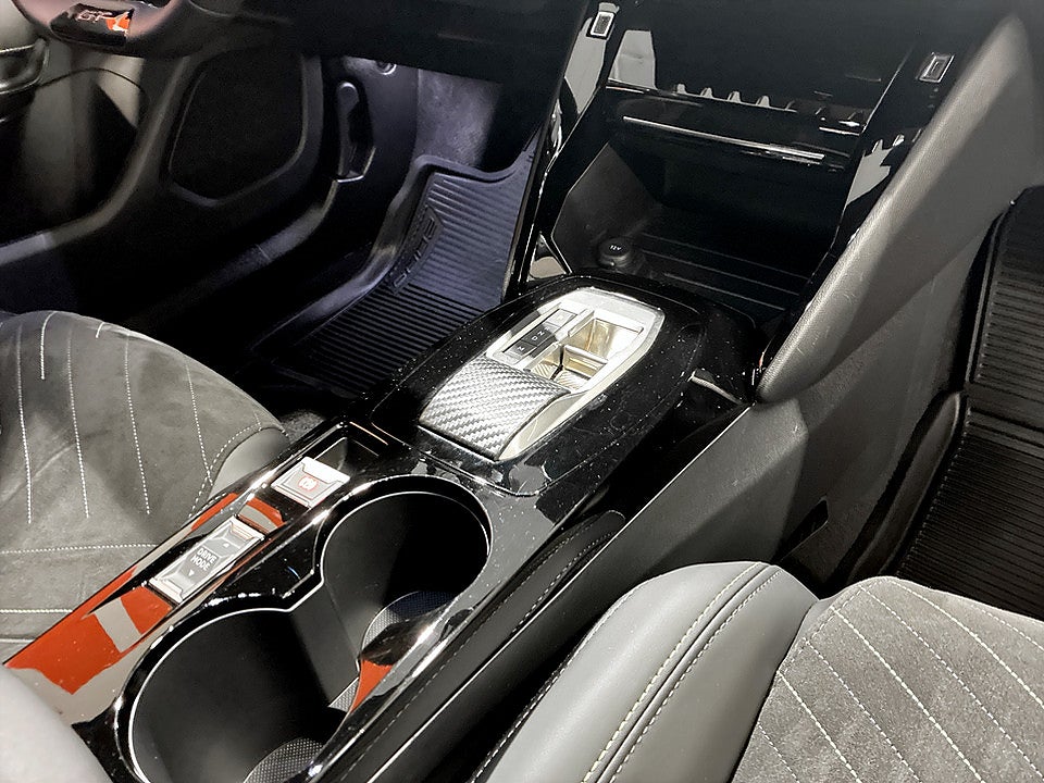 Bild på Peugeot 2008 GT Hybrid 145hk Aut CARPLAY B-KAMERA