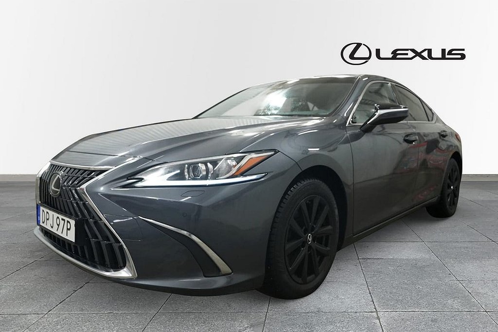 Lexus ES 300h LIMITED EDITION V-HJUL MOMS