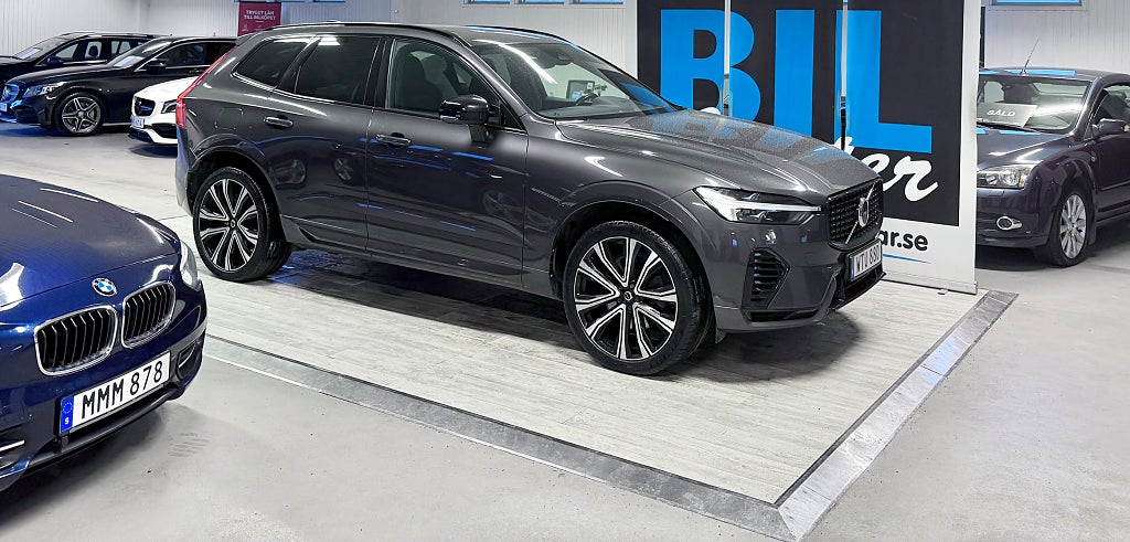 Volvo XC60 Recharge T6 AWD Geartronic R-Design Panoramatak Euro 6