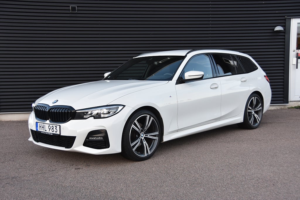 BMW 320d xDrive Touring M Sport Värmare, Dragkrok, Hifi Euro 6