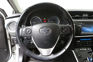 Kombi Toyota Auris 13 av 24