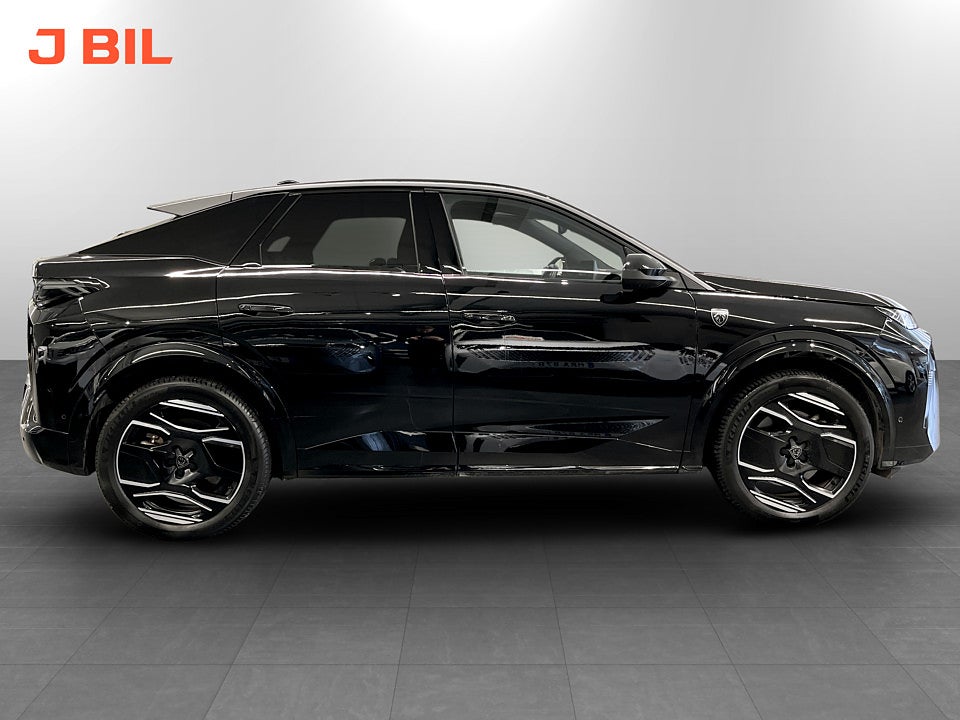 Bild på Peugeot E-3008 GT Ultimate 85kWh 214hk Aut - PANO, FOCAL