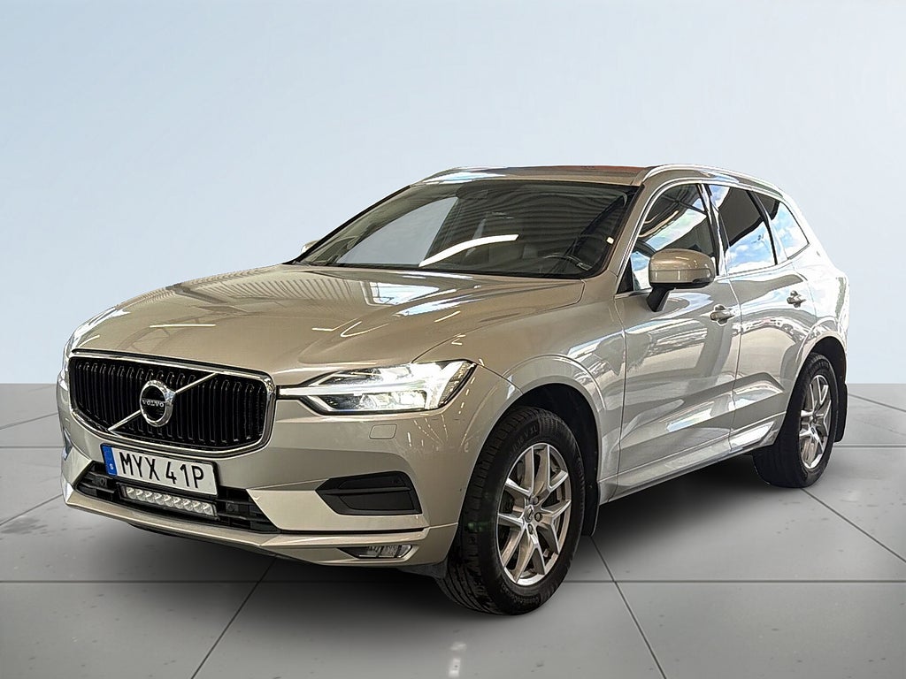 Volvo XC60 B4 AWD Momentum Advanced S&V-hjul Värmare Drag Kamera