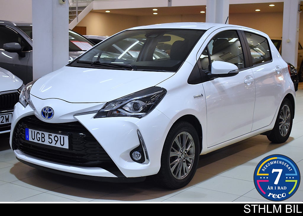 Toyota Yaris Hybrid Aut Active B-kam BT Carplay 4.95 RÄNTA Moms Euro 6