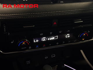 SUV Nissan X-Trail 24 av 27