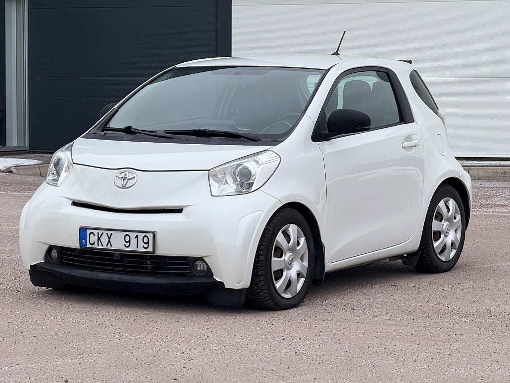 Toyota iQ 1.33 Dual VVT-i Super CVT?i Euro 4