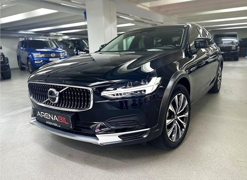 Volvo V90 Cross Country B4 AWD/ 360° Drag Värmare Läder MOMS