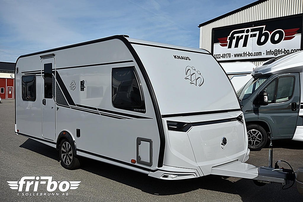 Knaus 500 FU Südwind Black Selection, Dubbelbädd