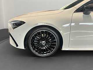 Sportkupé Mercedes-Benz CLA 13 av 13