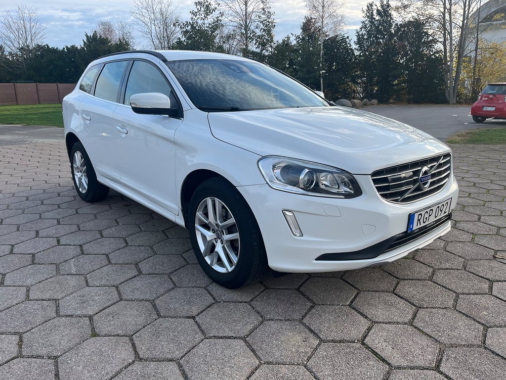 Volvo XC60 D4 AWD, Automat Classic, Momentum Euro 6