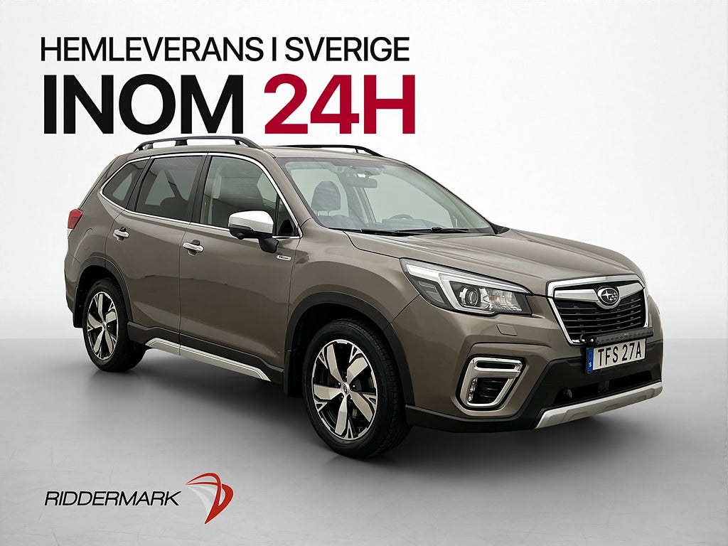Subaru Forester e-Boxer Summit H/K M-Värm Pano Kamera Drag
