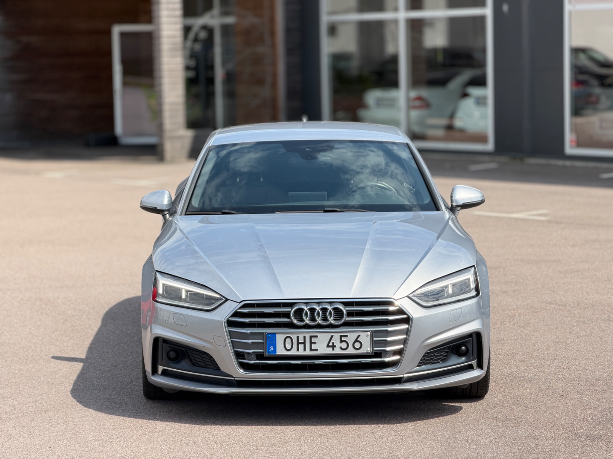 Audi A5 Coupé 2.0 TDI S Line 2017, photo 3/45