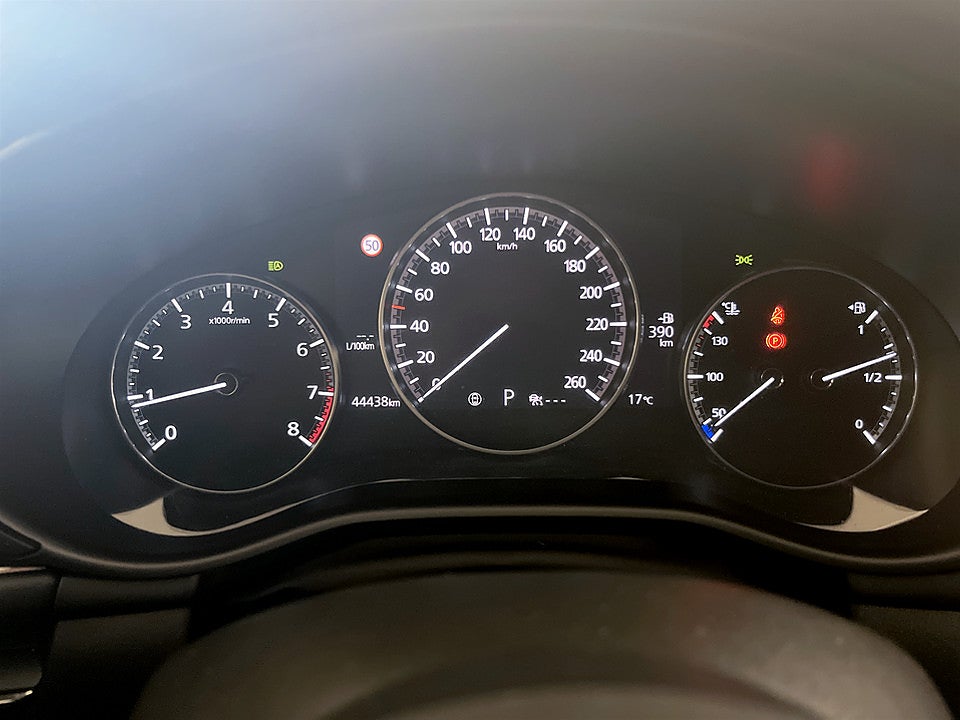 Bild på Mazda 3 Hatchback Sky 2.0 150hk Aut - B-KAMERA,HUD,BOSE