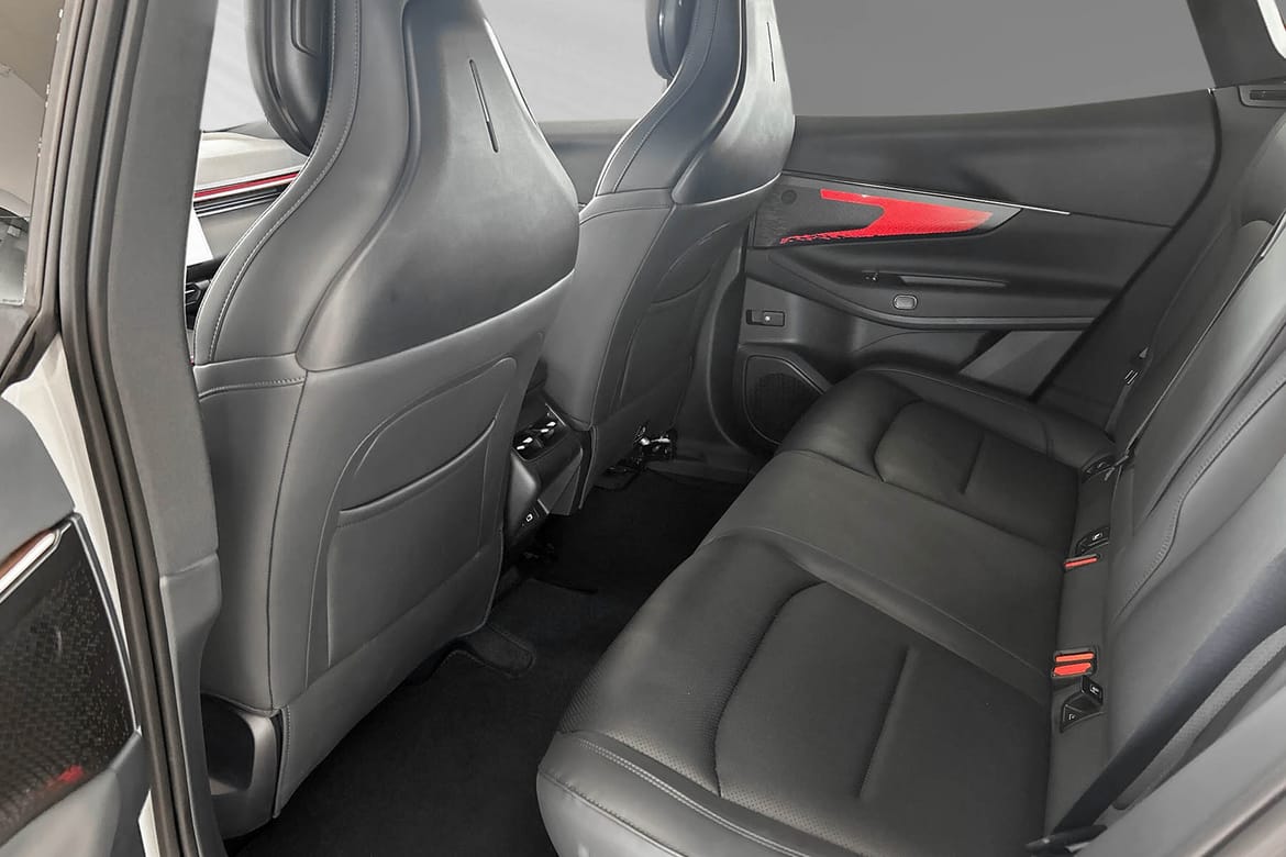 Lynk & Co 08 Core PHEV 2025, bild 7/10