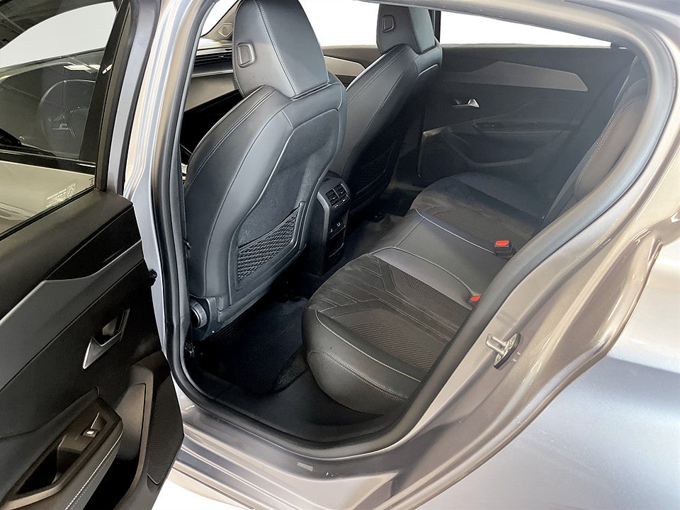 Bild på Peugeot 308 5D GT 1.2 PT 130hk Aut B-KAMERA CARPLAY