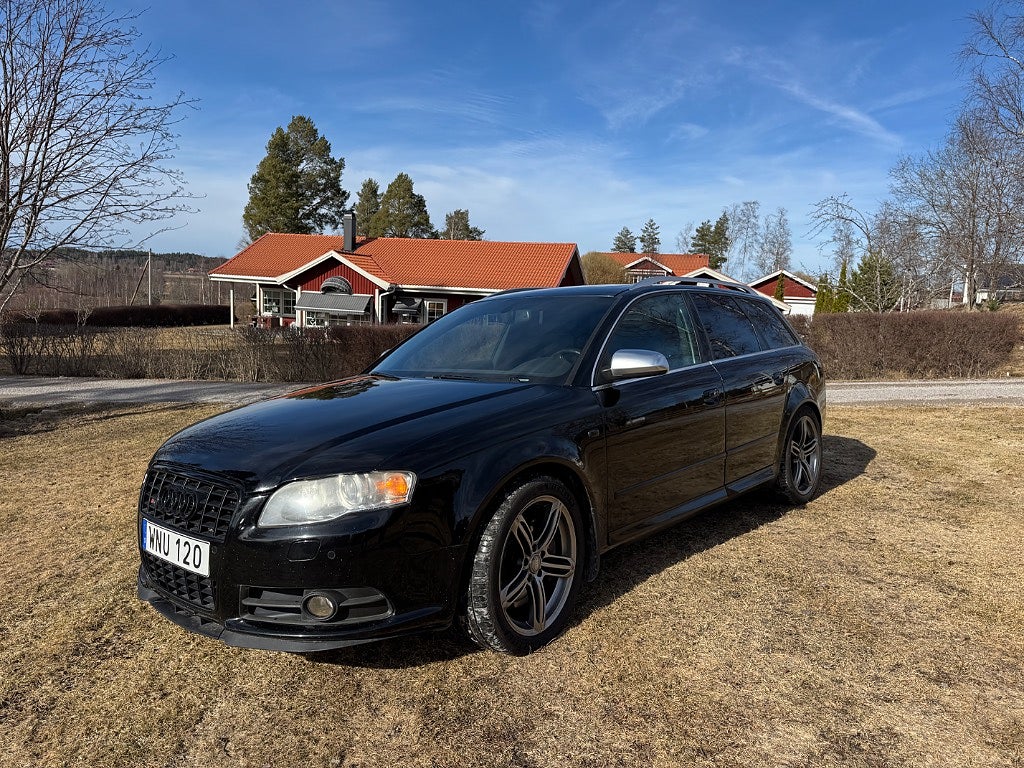 Audi S4 Avant 4.2 V8 quattro TipTronic Euro 4