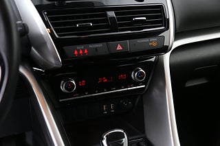 SUV Mitsubishi Eclipse Cross 24 av 28