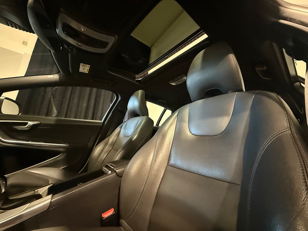 Volvo V60 bild 8