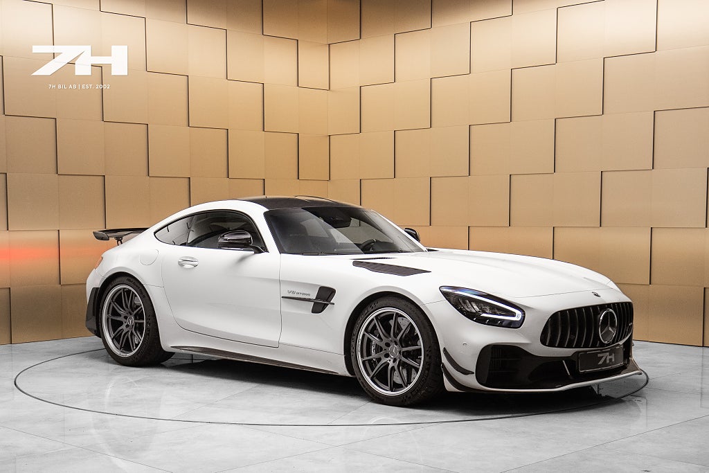 Mercedes-Benz AMG GT R PRO 585 hk / 1 av 750 / Sv. Såld / Kolfiber