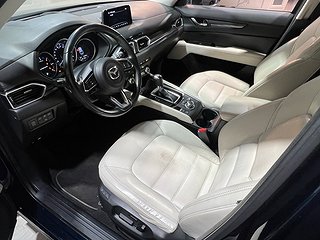 SUV Mazda CX-5 10 av 20