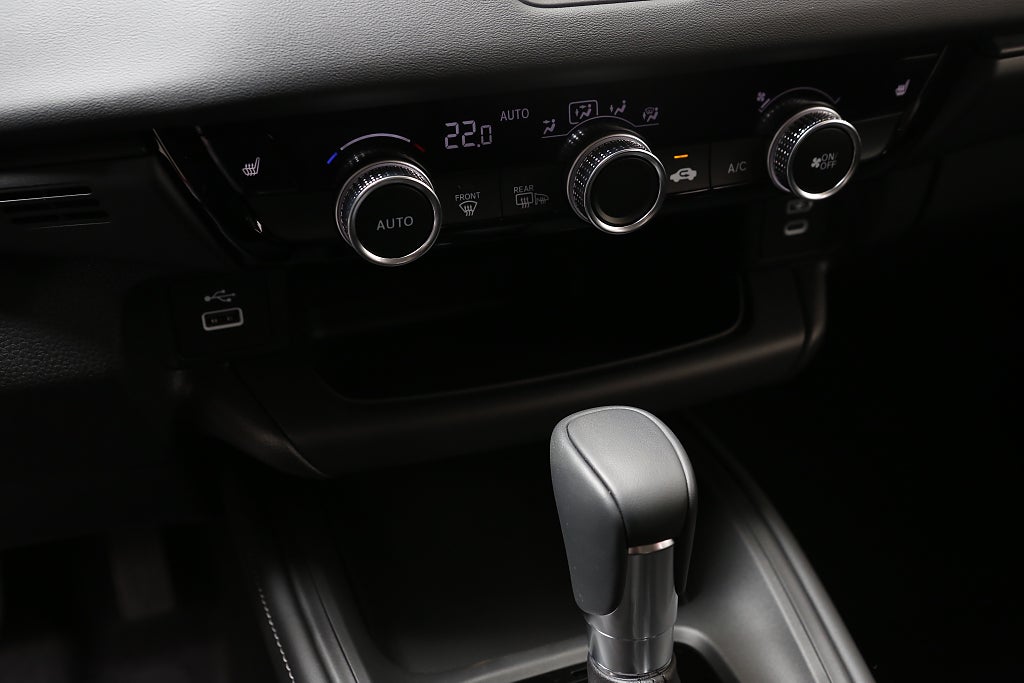Honda HR-V Elegance FullHybrid | 8 år garanti | 5 år Service