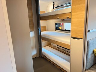 Husvagn, 2-axl Adria Adora 753 UK 24 av 34