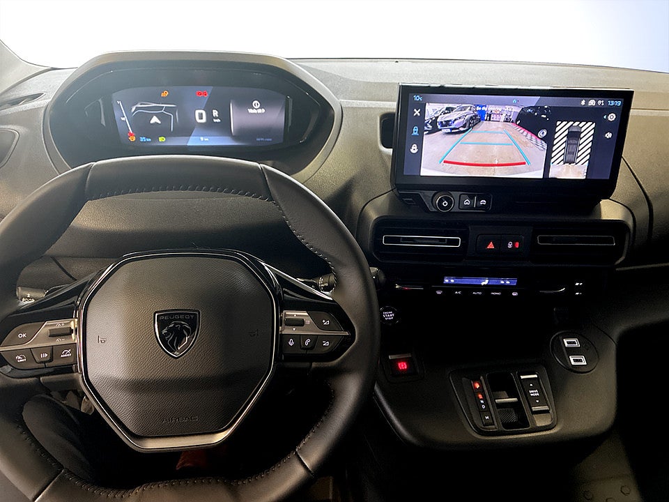 Bild på Peugeot Partner Plus 130hk Aut L2 - EDITION! SERVICE & VINTERHJUL INGÅR