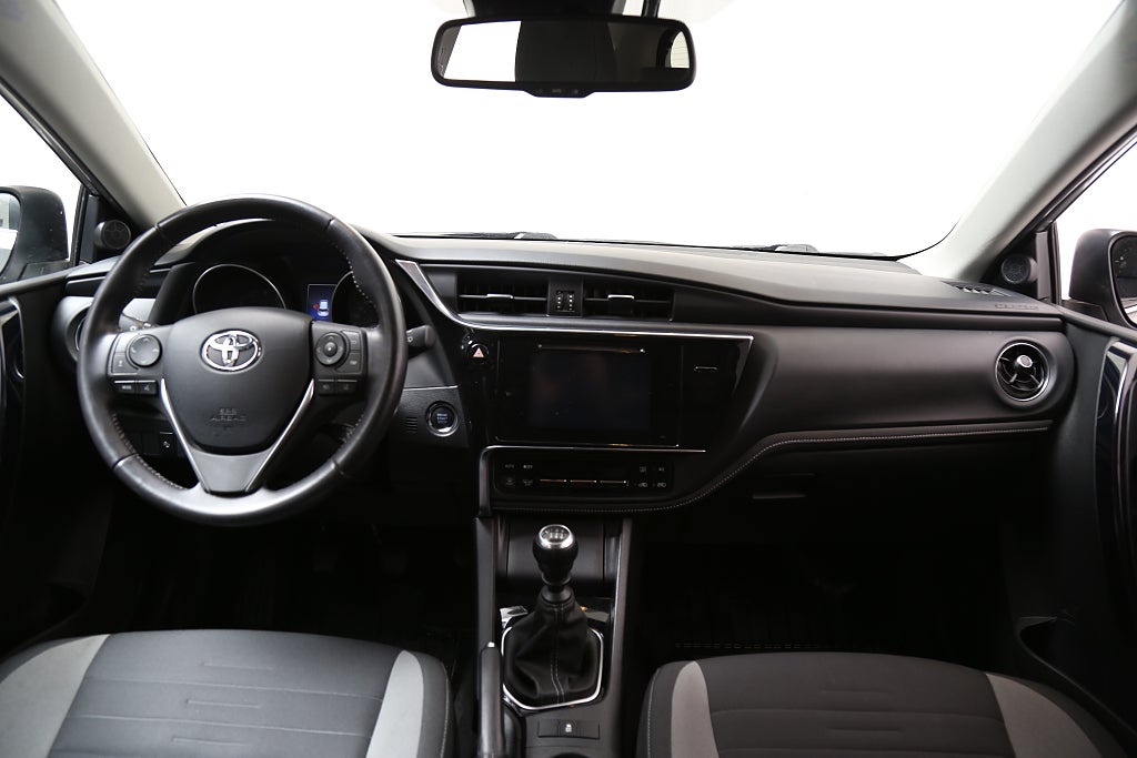 Toyota Auris 1,2 Turbo Active Plus 5d Kamera Comfortpaket 2015