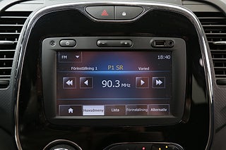 SUV Renault Captur 18 av 23