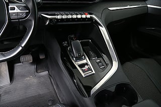 SUV Peugeot 3008 12 av 24